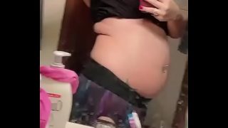 Whitney Morgan shows off her big belly